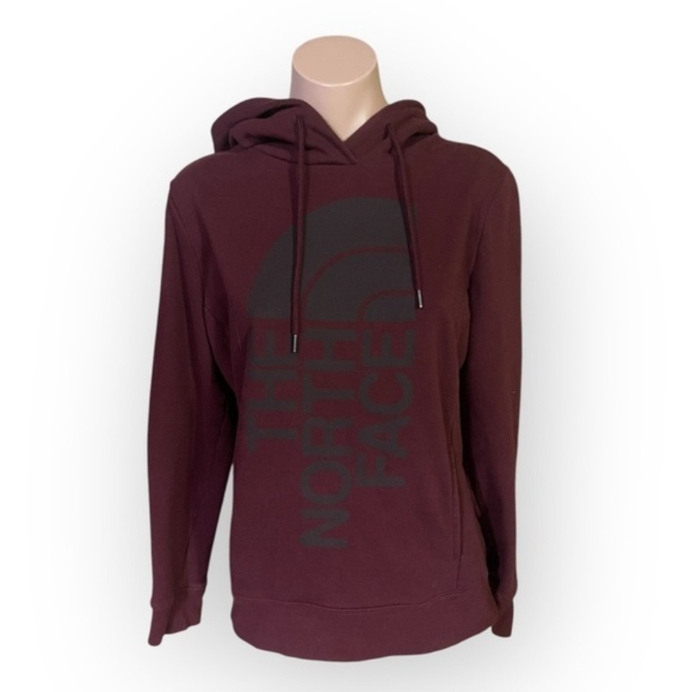 The North Face Women’s Medium Burgundy Half Dome Pullover Hoodie